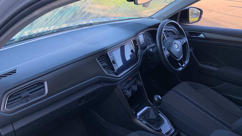 Volkswagen T-Roc 1.0 TSI Design 5dr Petrol Hatchback